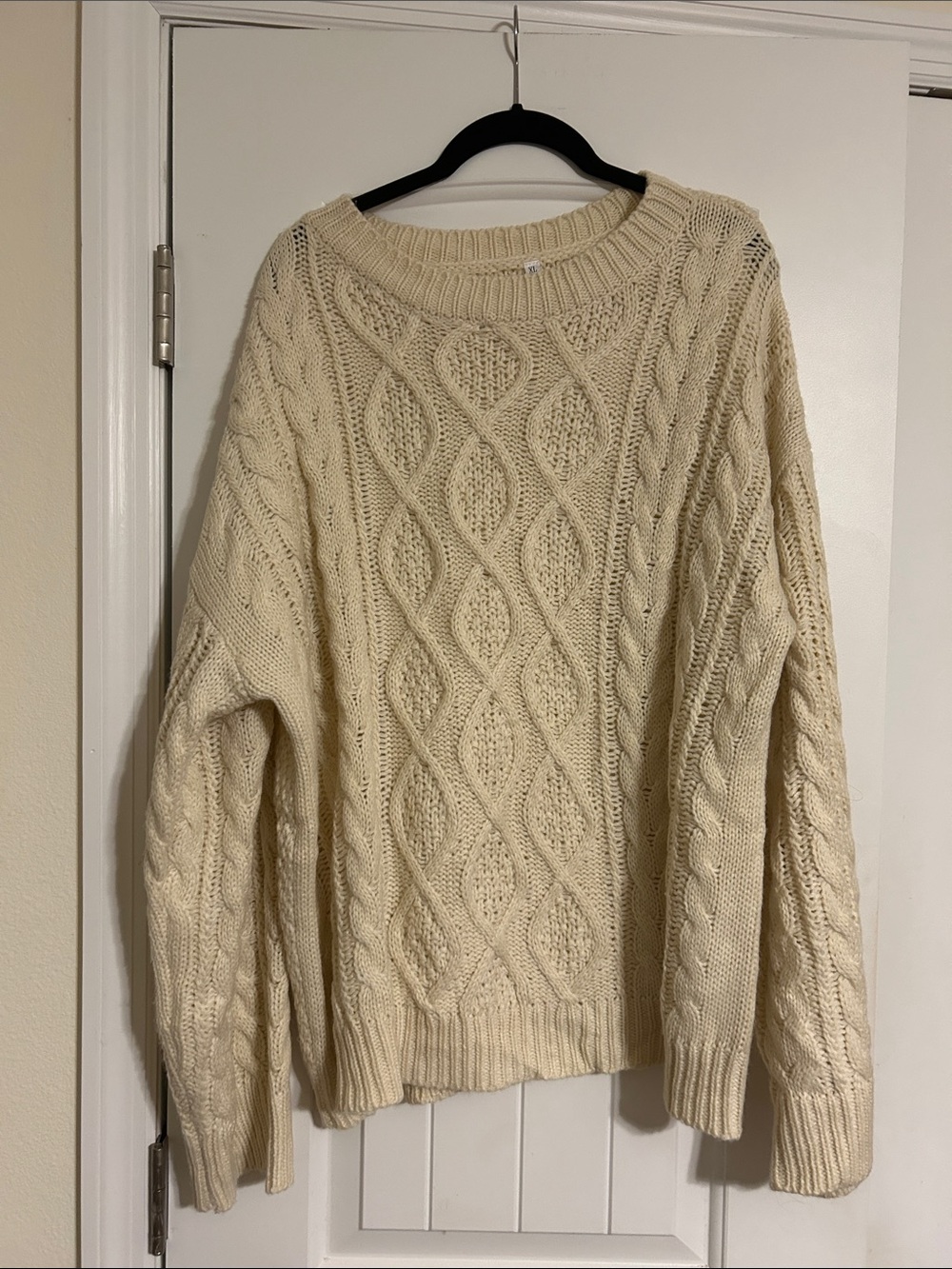 Amazon Ivory Cable Knit Crewneck Sweater and Short Set.